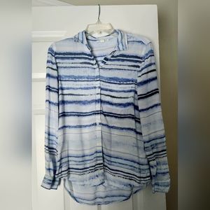 Womens light weight long sleeve blouse